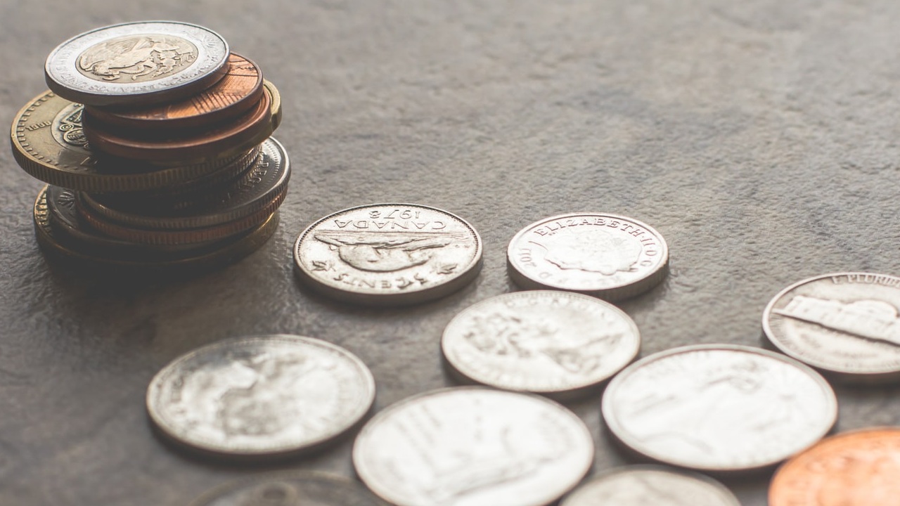 El SECRETO para AHORRAR 5 mil 500 pesos con monedas de 1 peso