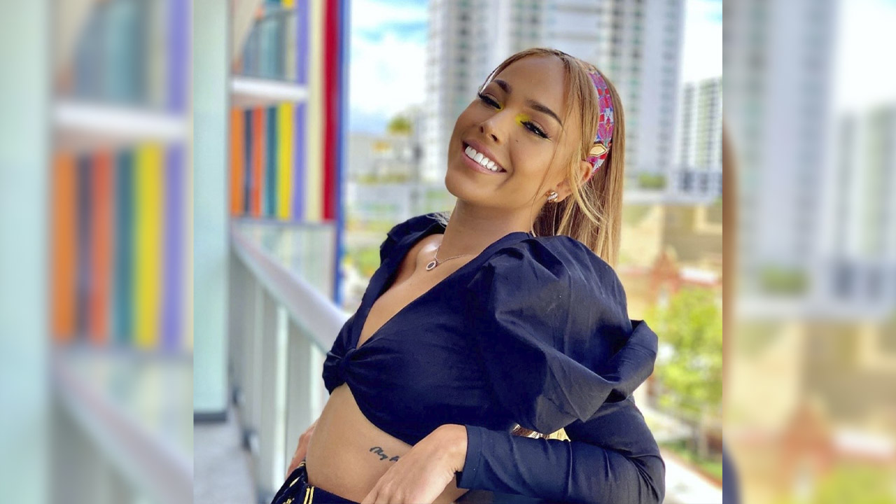 “Las MONEDAS HUELEN FEO” critican a Danna Paola por ODIAR el EFECTIVO