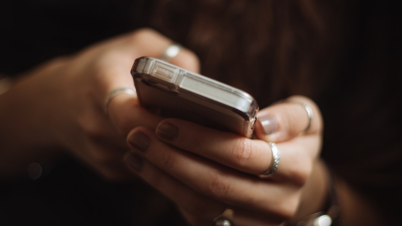 Descubre qué es lo que más te conviene, plan o recargas