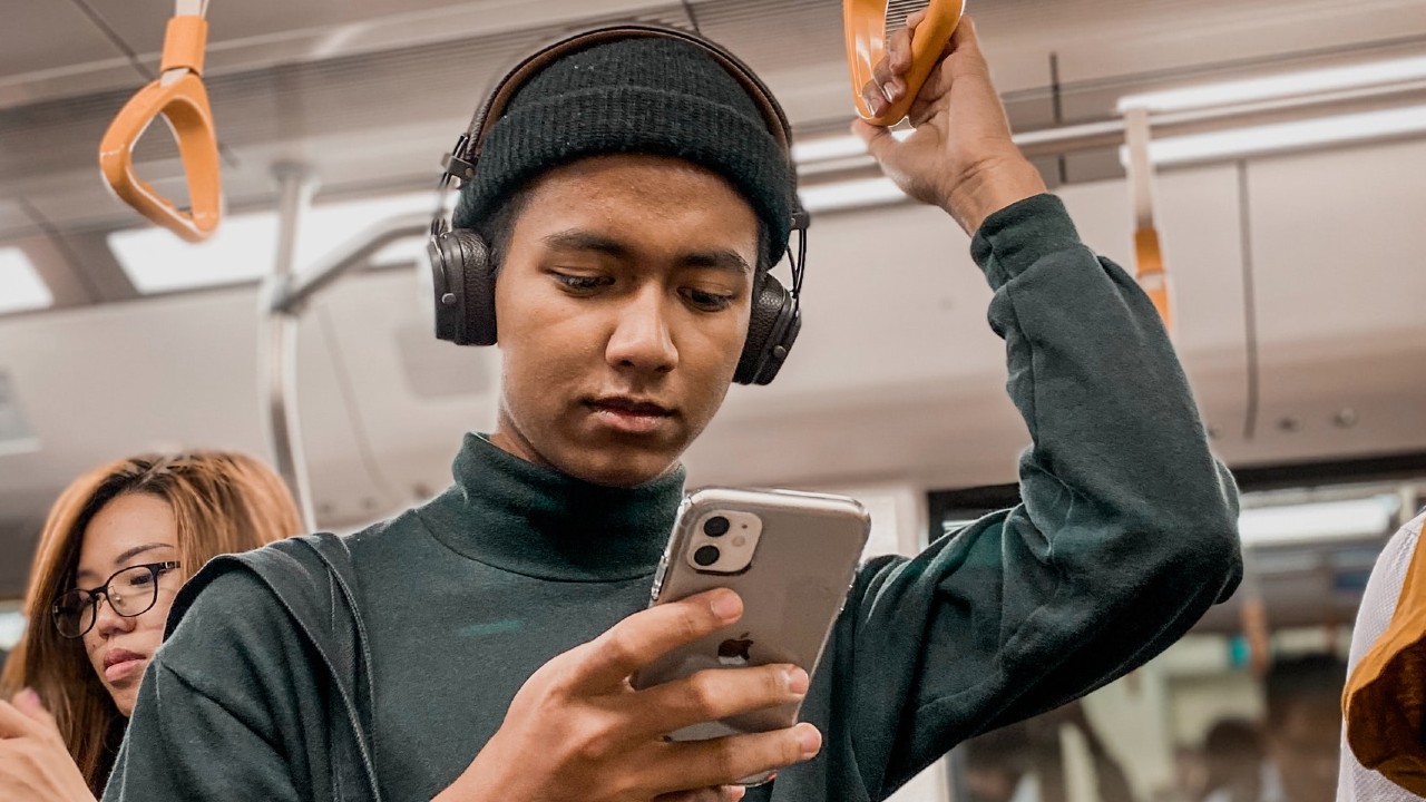 ¿Qué es mejor, CONTRATAR un PLAN o hacer RECARGAS?