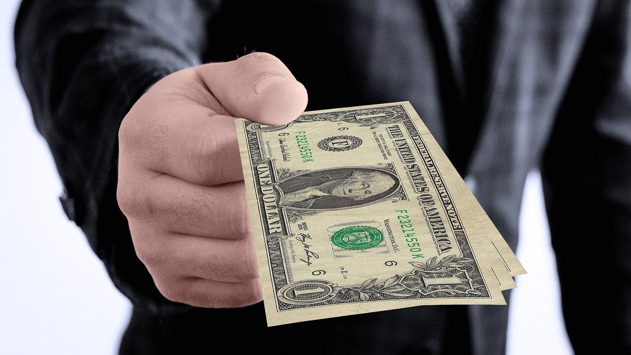 ¿Realmente se debe celebrar el crecimiento de las remesas en México?