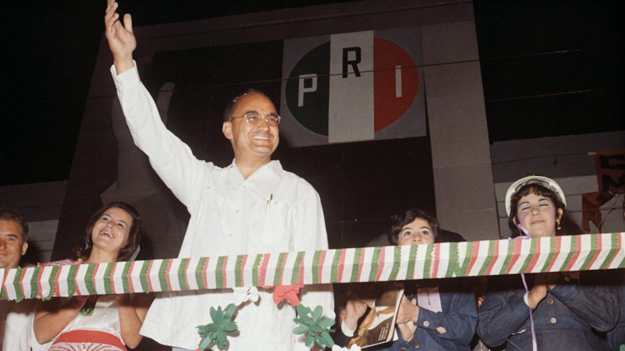 Creó el Infonavit y el Conacyt, se decía admirador de Lázaro Cárdenas y expropió más de mil empresas: ¿qué tanto sabes del gobierno de Luis Echeverría?