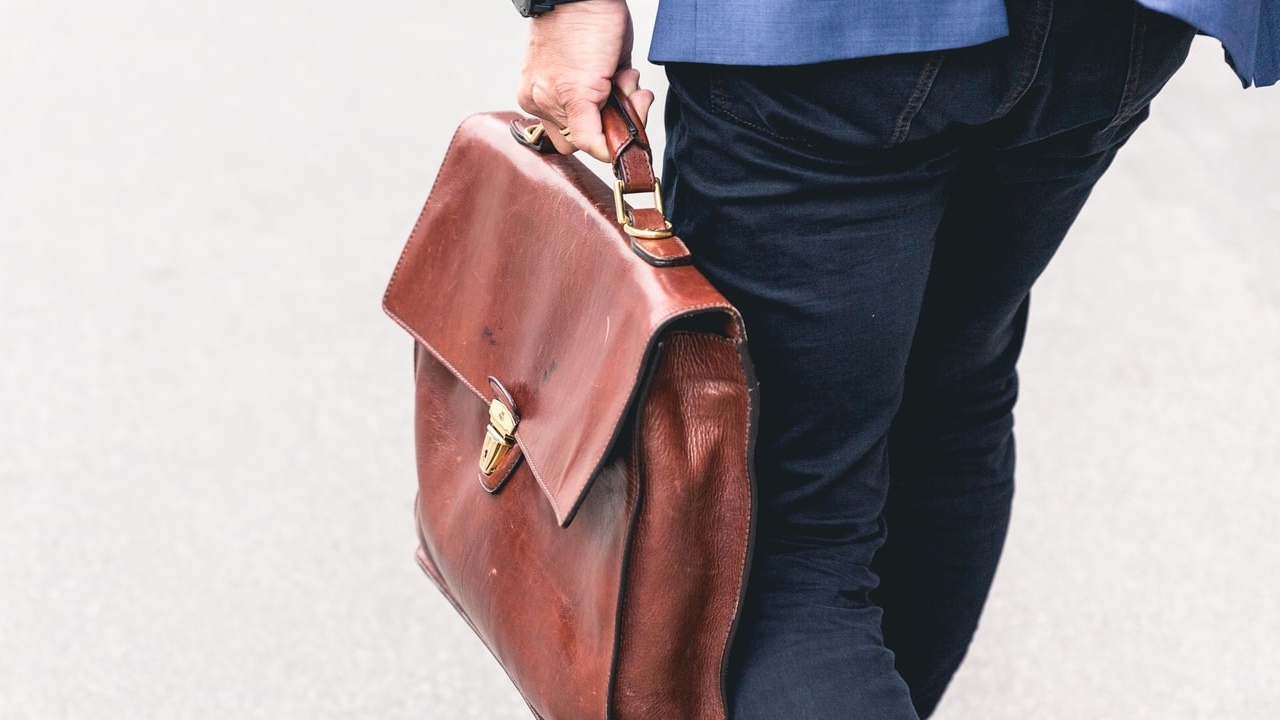 Hay una vacante disponible de hasta 100 mil pesos en la SCT, entérate