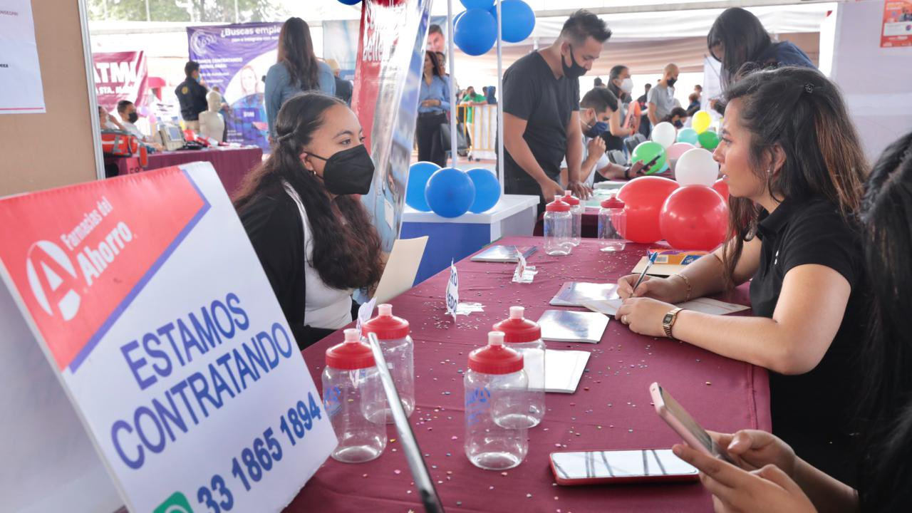 DESEMPLEO CAE a 3.43% en JULIO: es su menor nivel en 4 meses