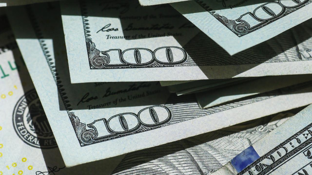 ¿Te ofrecieron un CRÉDITO en BBVA o SANTANDER? Esto debes saber