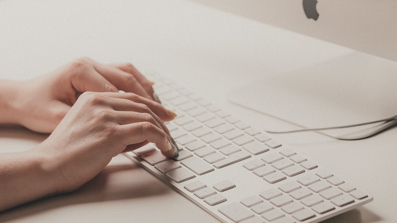 ¿Quieres obtener una computadora y mil 500 pesos? Conoce esta beca