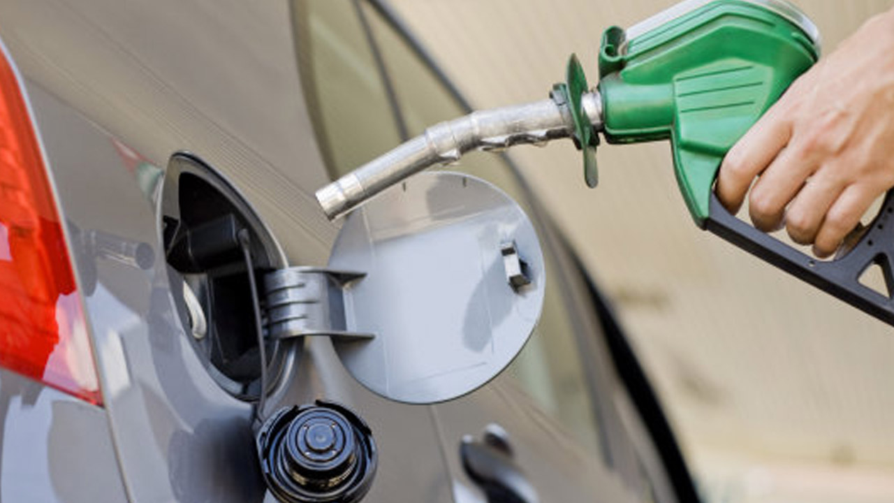 ¿Cuál es el PRECIO DE GASOLINA y diésel hoy 29 de agosto de 2022 en México?