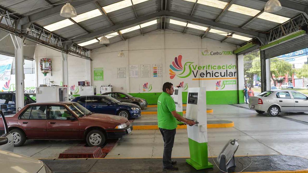 Lleva tu auto a verificar en agosto