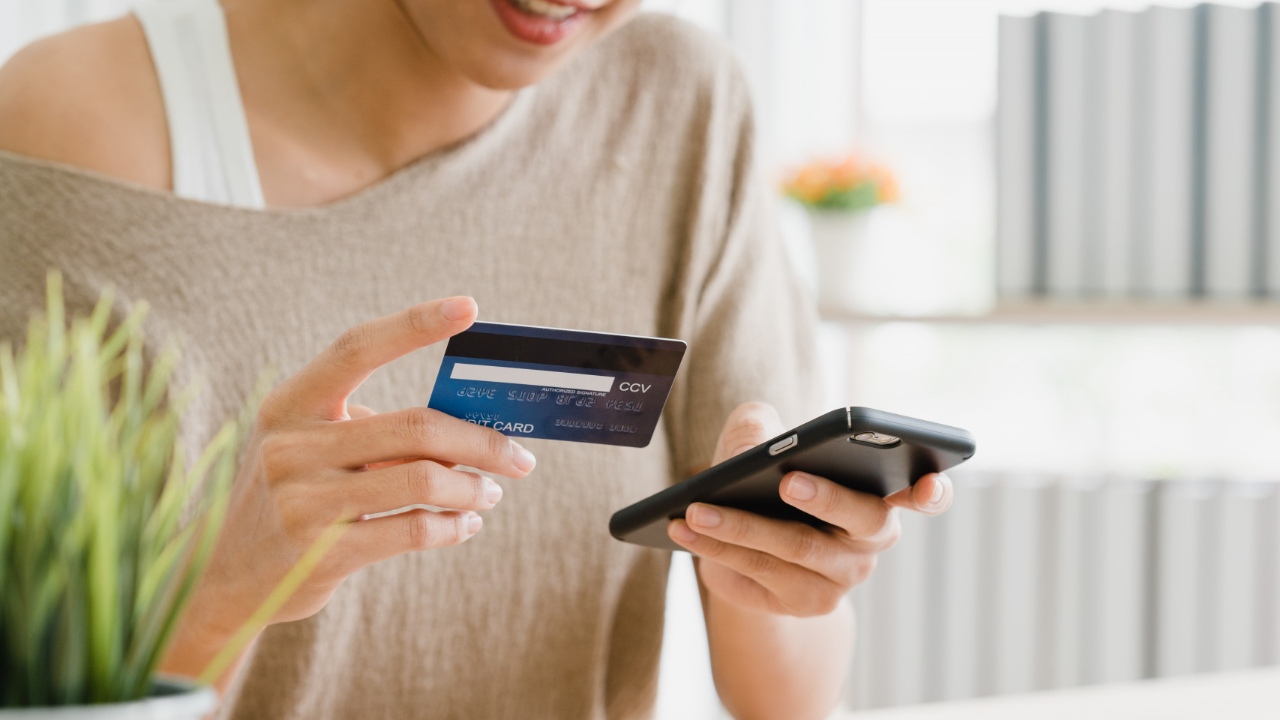 Descubre cómo recuperar los intereses pagados en tu tarjeta de crédito