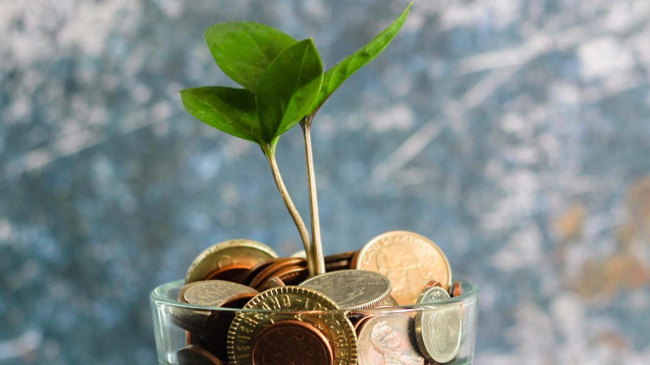 Conoce las VENTAJAS de AHORRAR a temprana edad