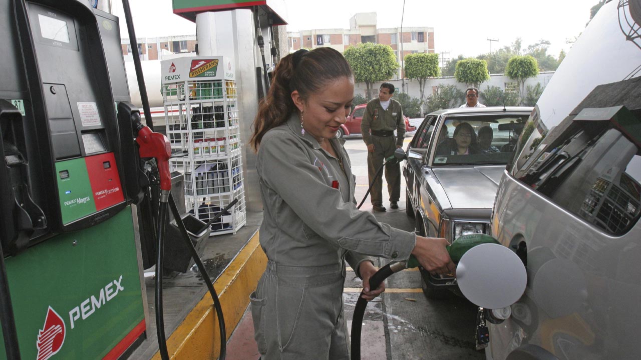 ¿Cuál es el PRECIO DE GASOLINA y diésel hoy 16 de septiembre de 2022 en México?