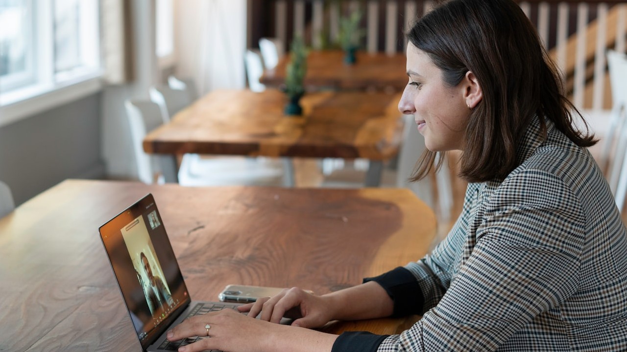 ¿Vas a una ENTREVISTA de TRABAJO? Evita estos errores