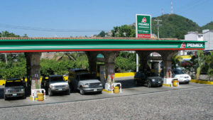 Pemex pasará de 7 mil a 9 mil gasolineras que abastece sin intermediarios