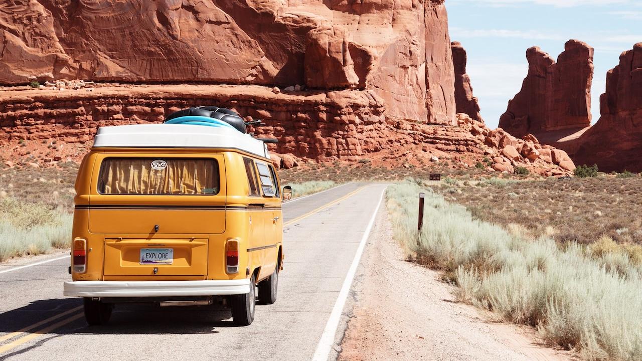 ¿Vas a salir de la CDMX este puente? Checa el gasto que harás