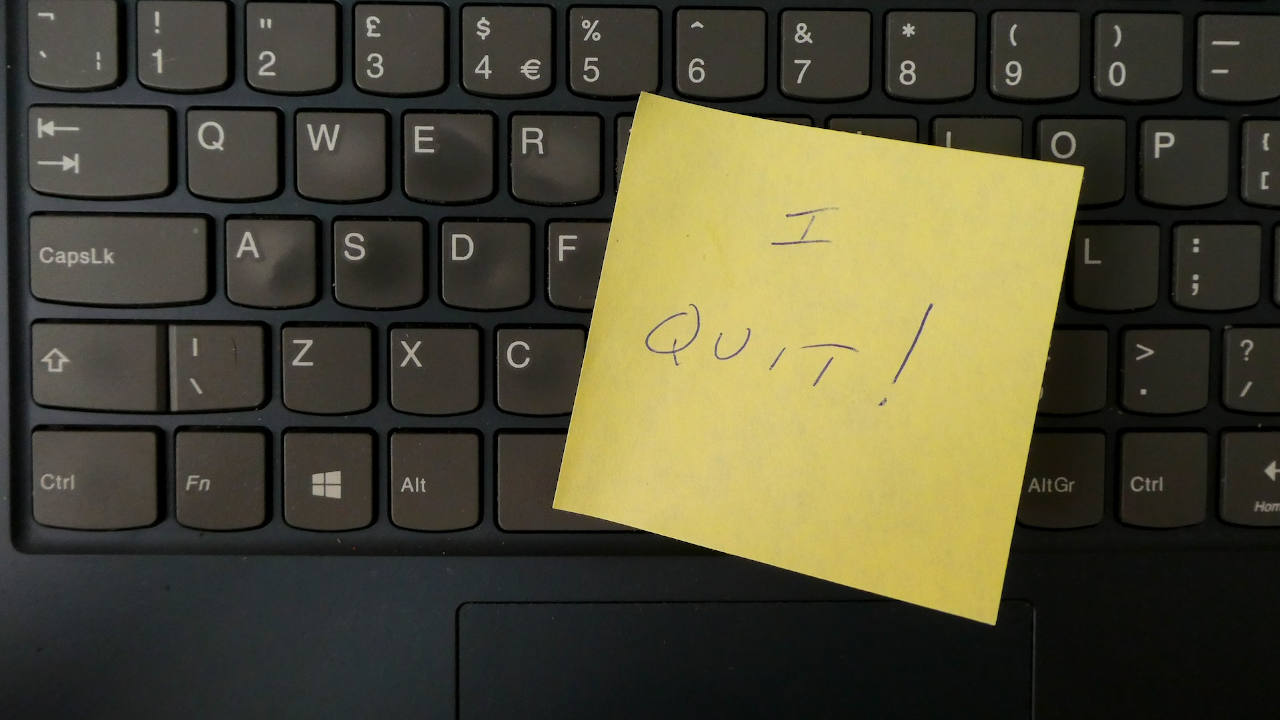 ¿Puedo RENUNCIAR a mi TRABAJO de un día para otro?