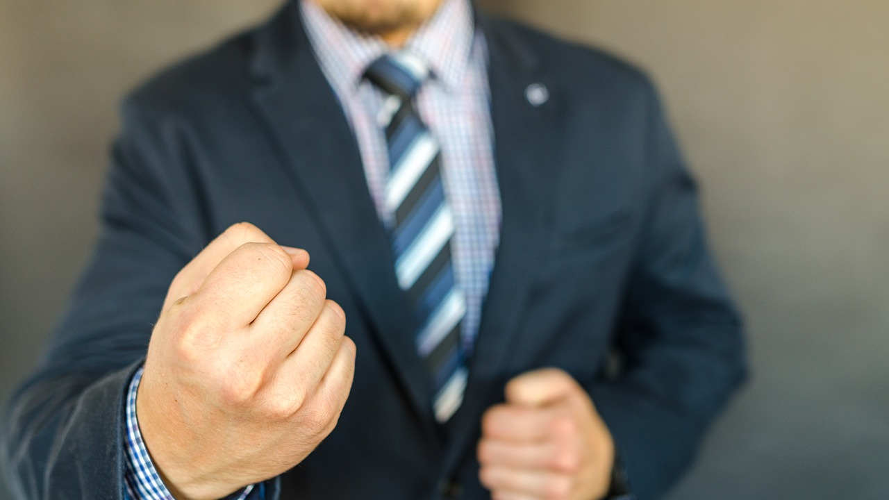 5 hechos sobre los RICOS que la CLASE MEDIA no comprende