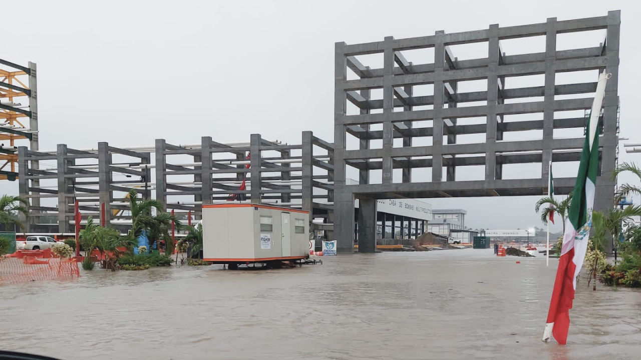 Refinería en Dos Bocas se INUNDA dos veces esta semana