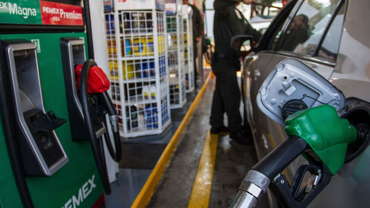 ¿Cuál es el PRECIO DE GASOLINA y diésel hoy 10 de octubre de 2022 en México?