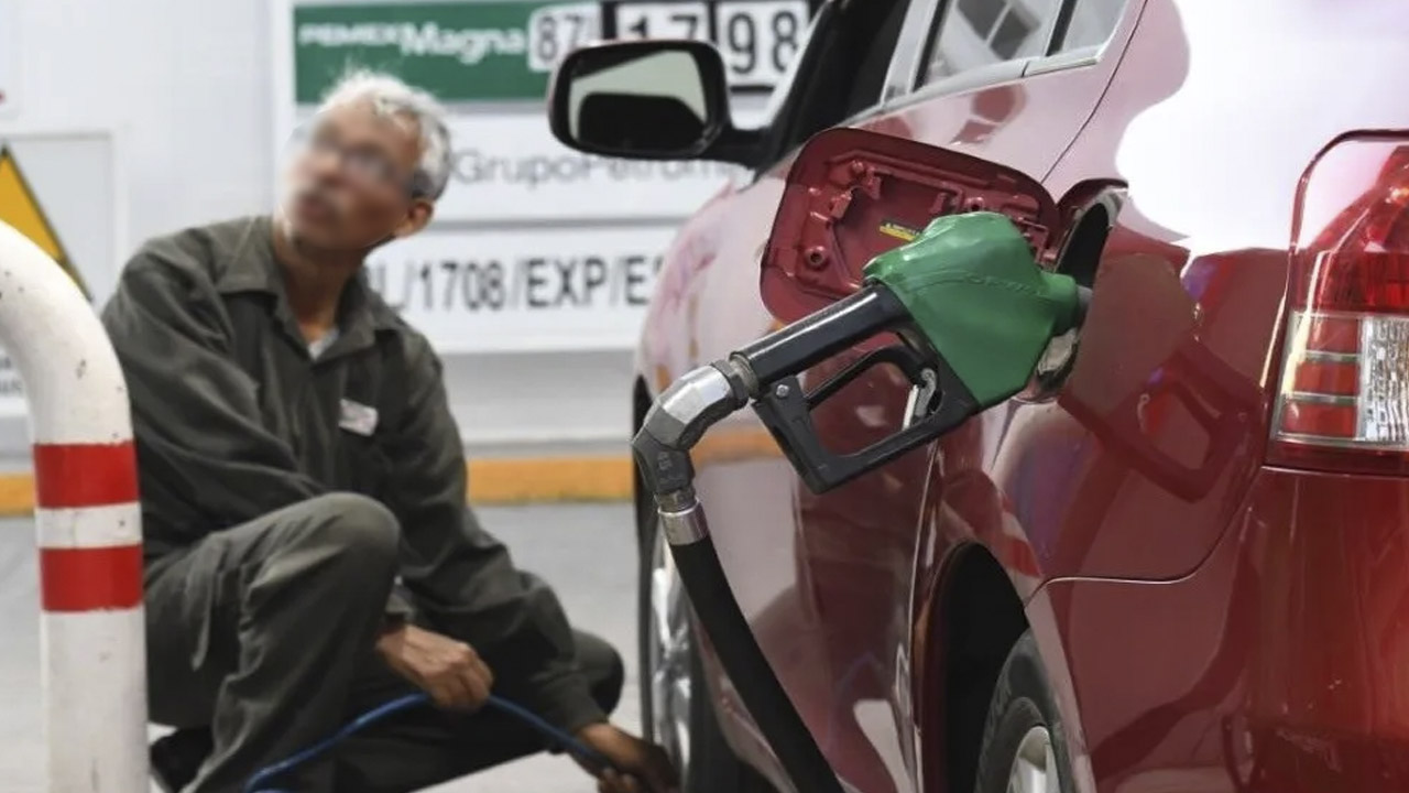 ¿Cuál es el PRECIO DE GASOLINA y diésel hoy 21 de octubre de 2022 en México?