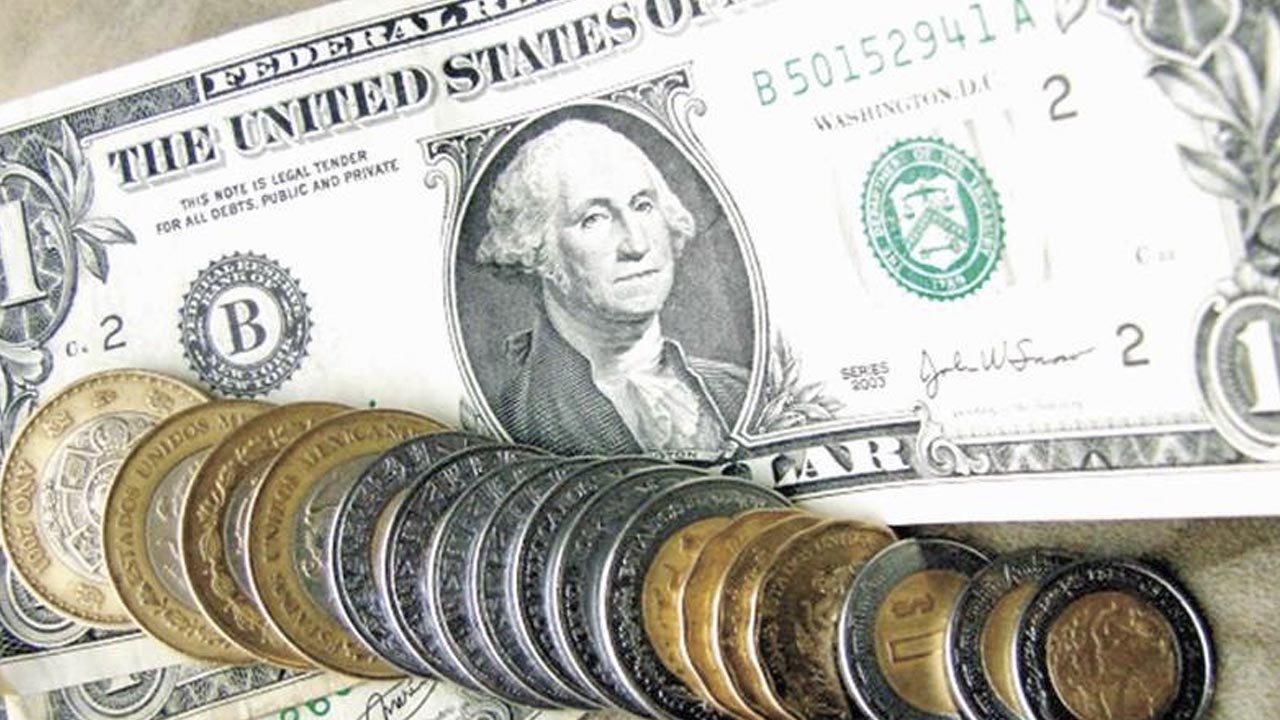 Dólar avanza en cierre de cotización hoy 18 de octubre 2022 México