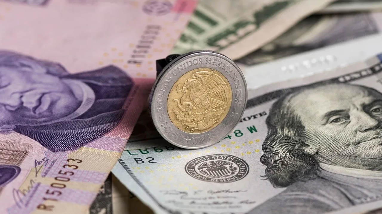 El dólar pierde este día