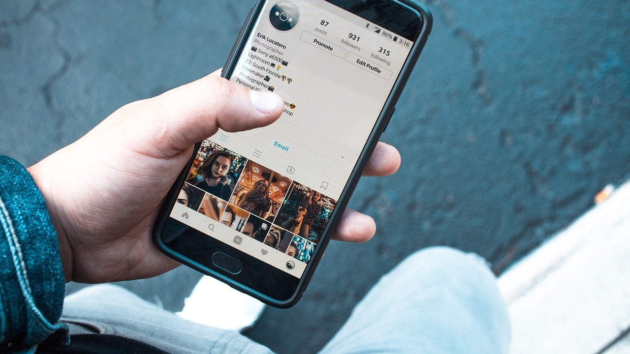 ¿Puedo localizar un celular solo con el número de teléfono?