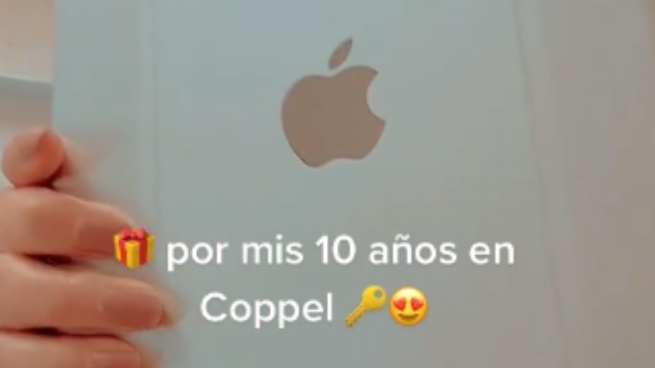 Coppel se rifó (guiño, guiño): ¡Un iPad por 10 años de trabajo!