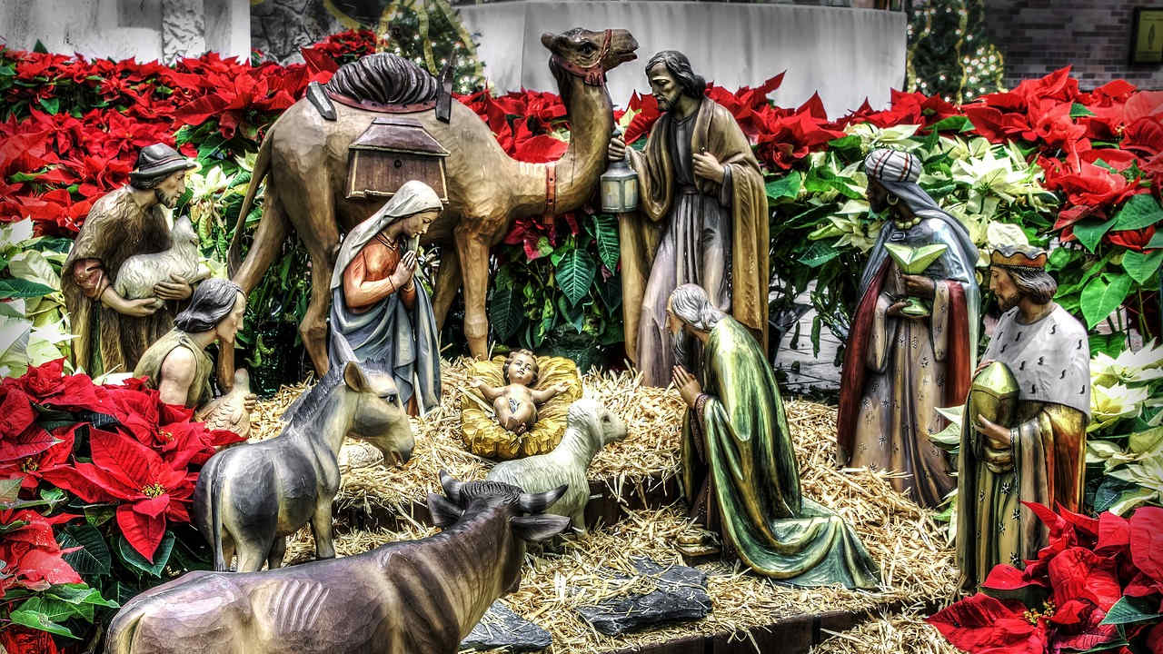 Buscan PROHIBIR nacimientos y figuras religiosas en espacios públicos