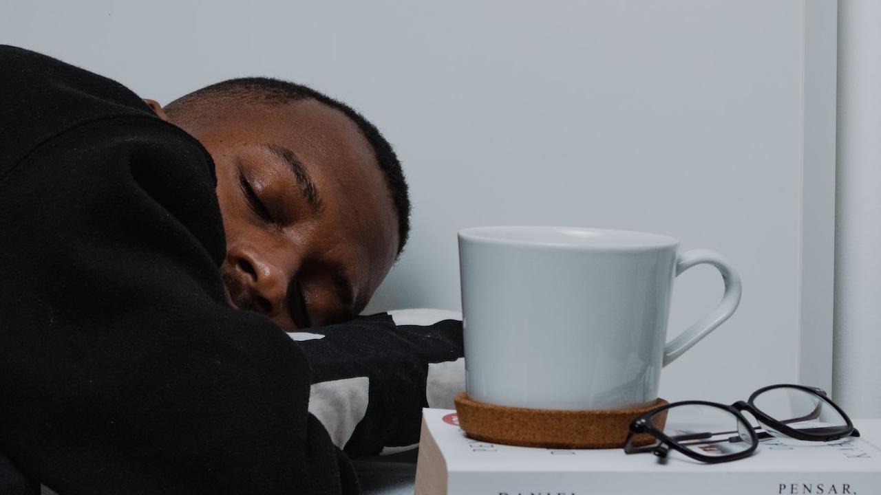 Consejos para NO QUEDARTE DORMIDO en la OFICINA