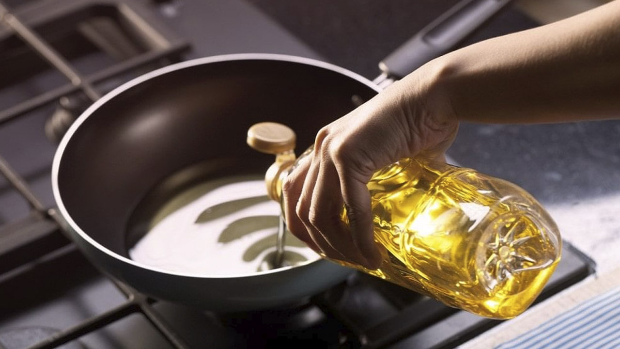 ¡Peligro al cocinar! Profeco revela qué ACEITES comestibles están ADULTERADOS
