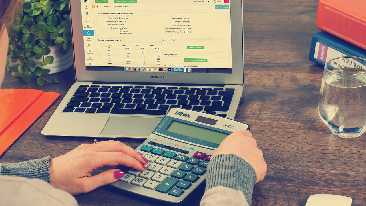 Declaración Anual 2023: Empresas deberán entregar sus estados financieros al SAT