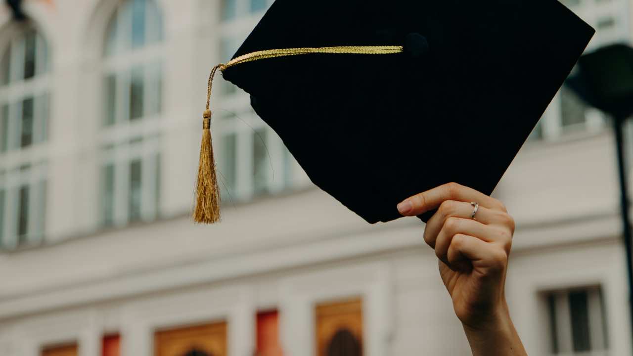 Se abre convocatoria de beca del 100% para estudiar en Hungría