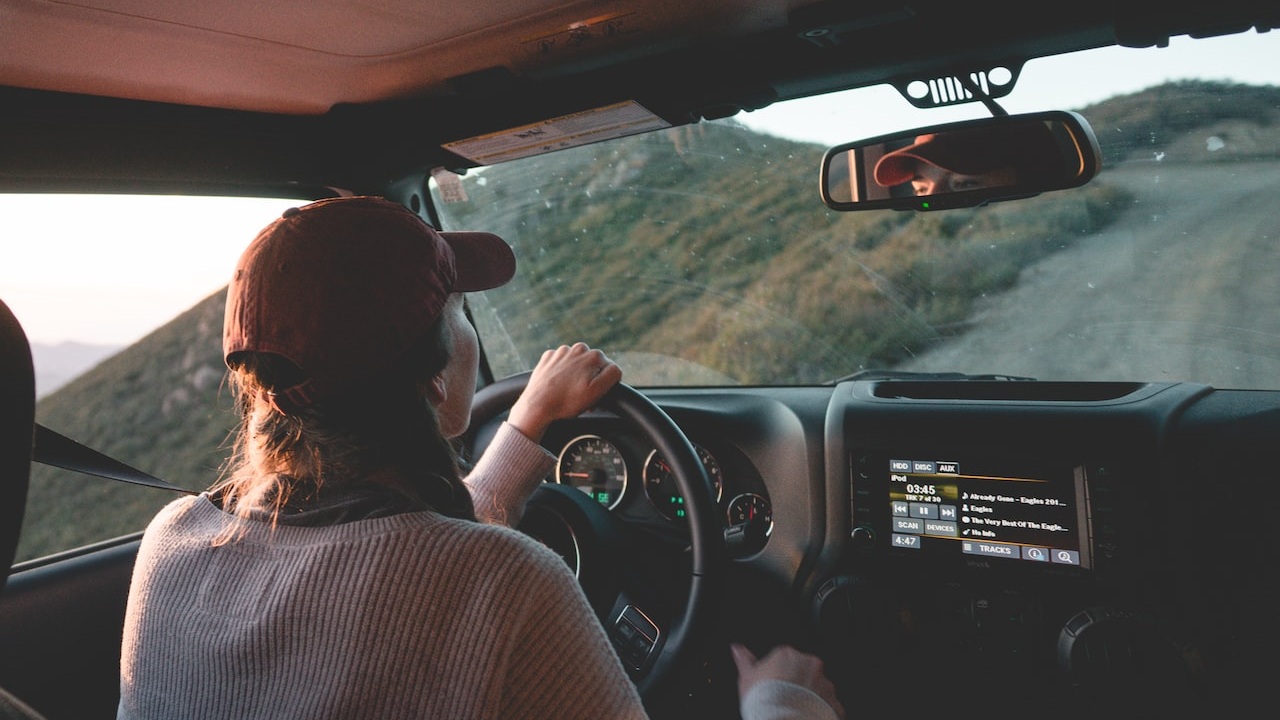 ¿Quieres AHORRAR GASOLINA? Usa 4 CILINDROS en tu MOTOR