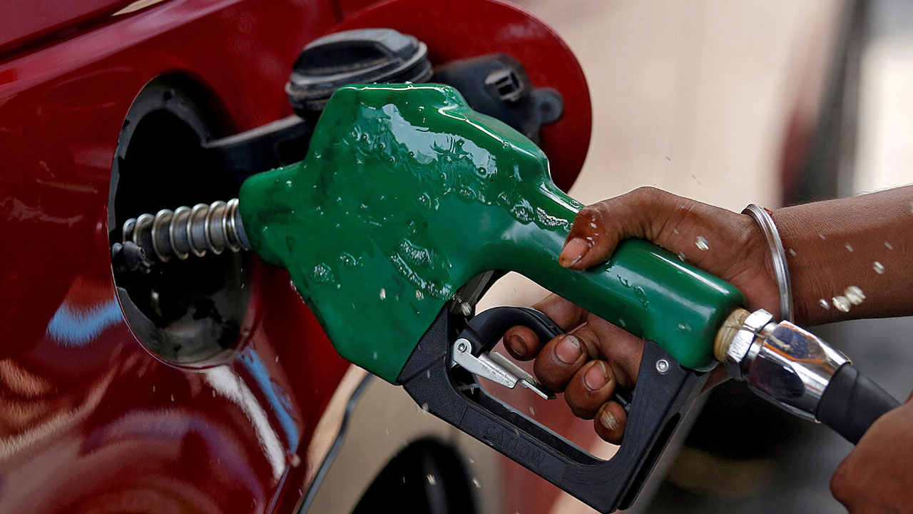 ¿Cuál es el precio de la gasolina y diésel hoy 27 de diciembre de 2022 en México?