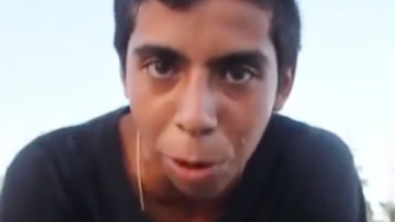 Para vender, debes poner a la gente de buenas: Paco el de las empanadas