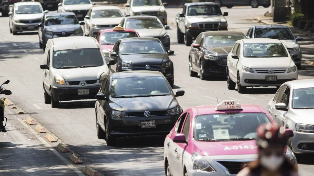 ¿Cuál es el costo del refrendo en la CDMX y Edomex en 2023?