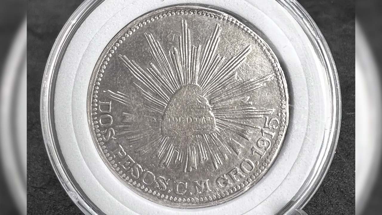 Moneda revolucionara de plata se vende en 11 mil 200 pesos en internet