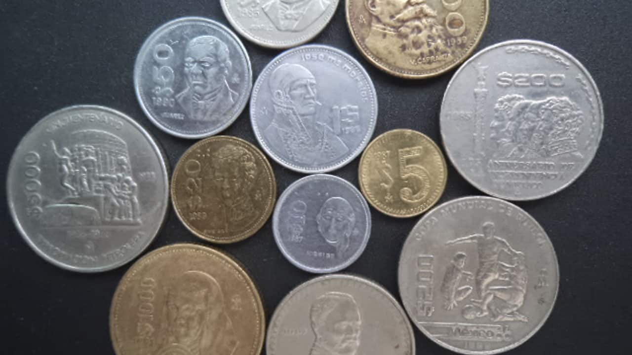 Antigua moneda de 20 centavos con múltiples errores se vende en 80 mil pesos