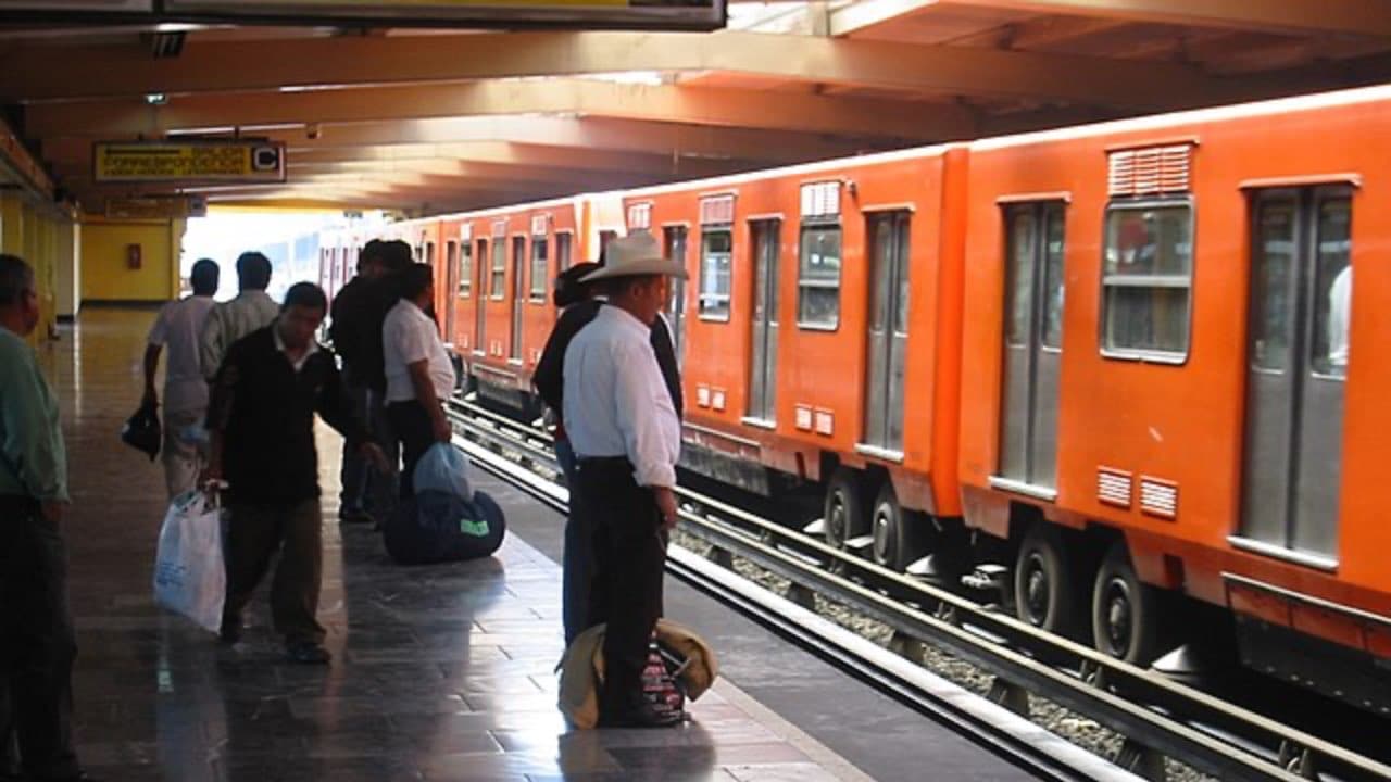¡Que no te despidan! Así tramitas el justificante por retrasos en el Metro CDMX