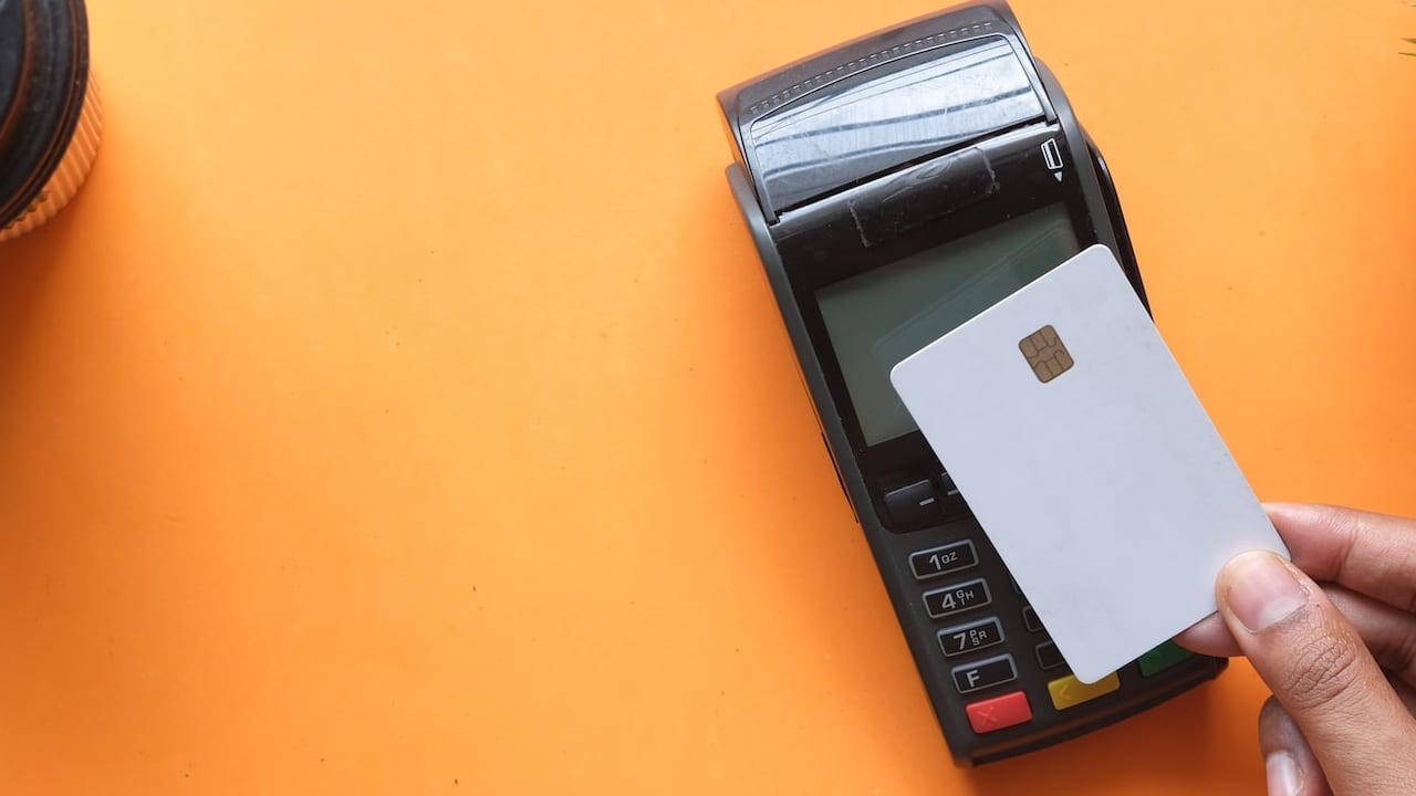 ¿Cuál tarjeta conviene más, la de Oro o la Clásica?