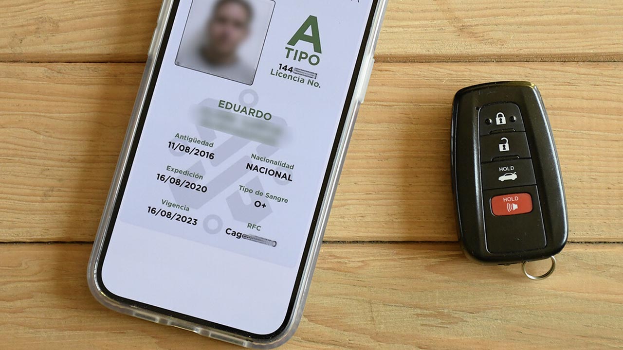 ¿Cómo se tramita y renueva la nueva licencia de conducir digital de la CDMX?