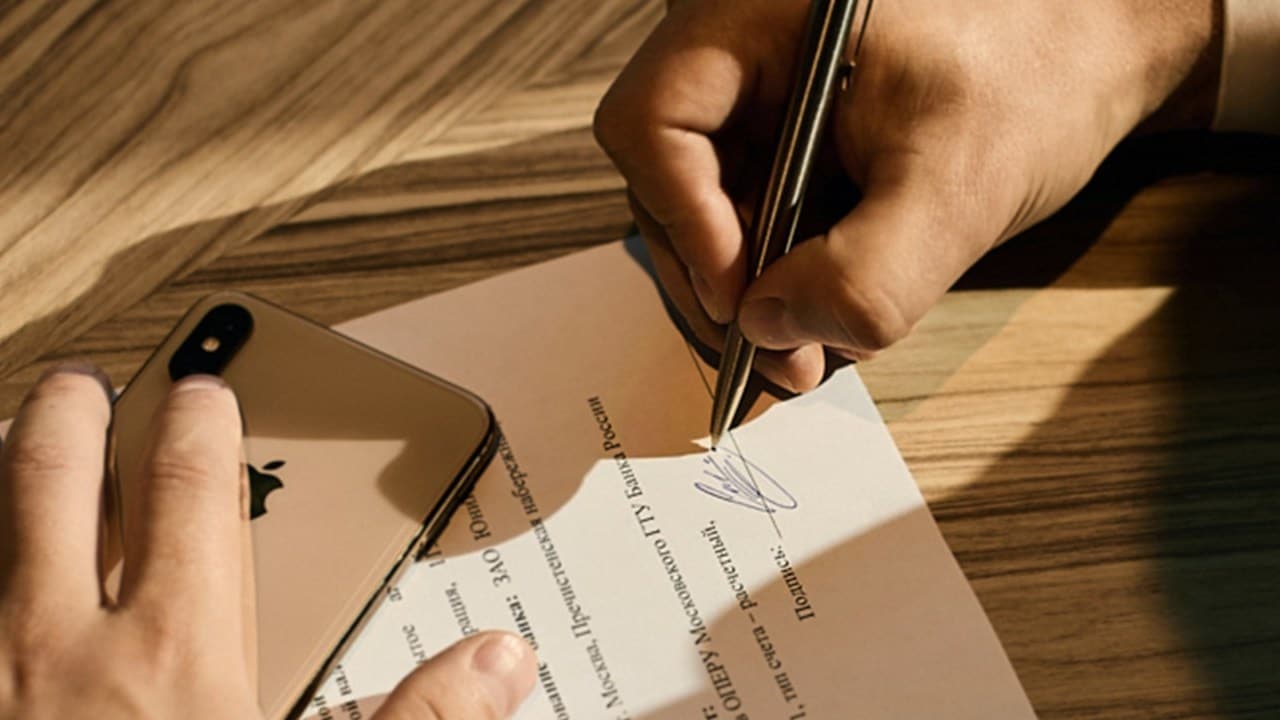 ¿Es posible renunciar a una herencia en favor a otra persona?