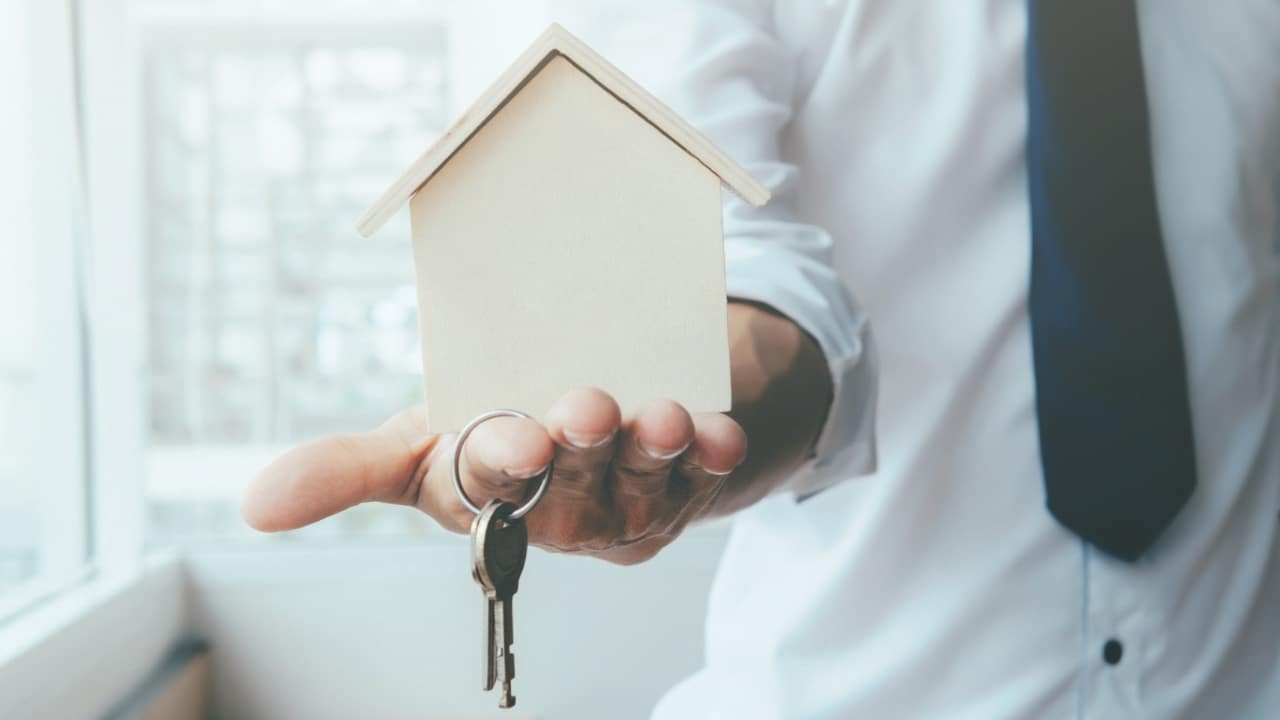 ¿Cómo pagar un crédito bancario con ayuda de Infonavit?