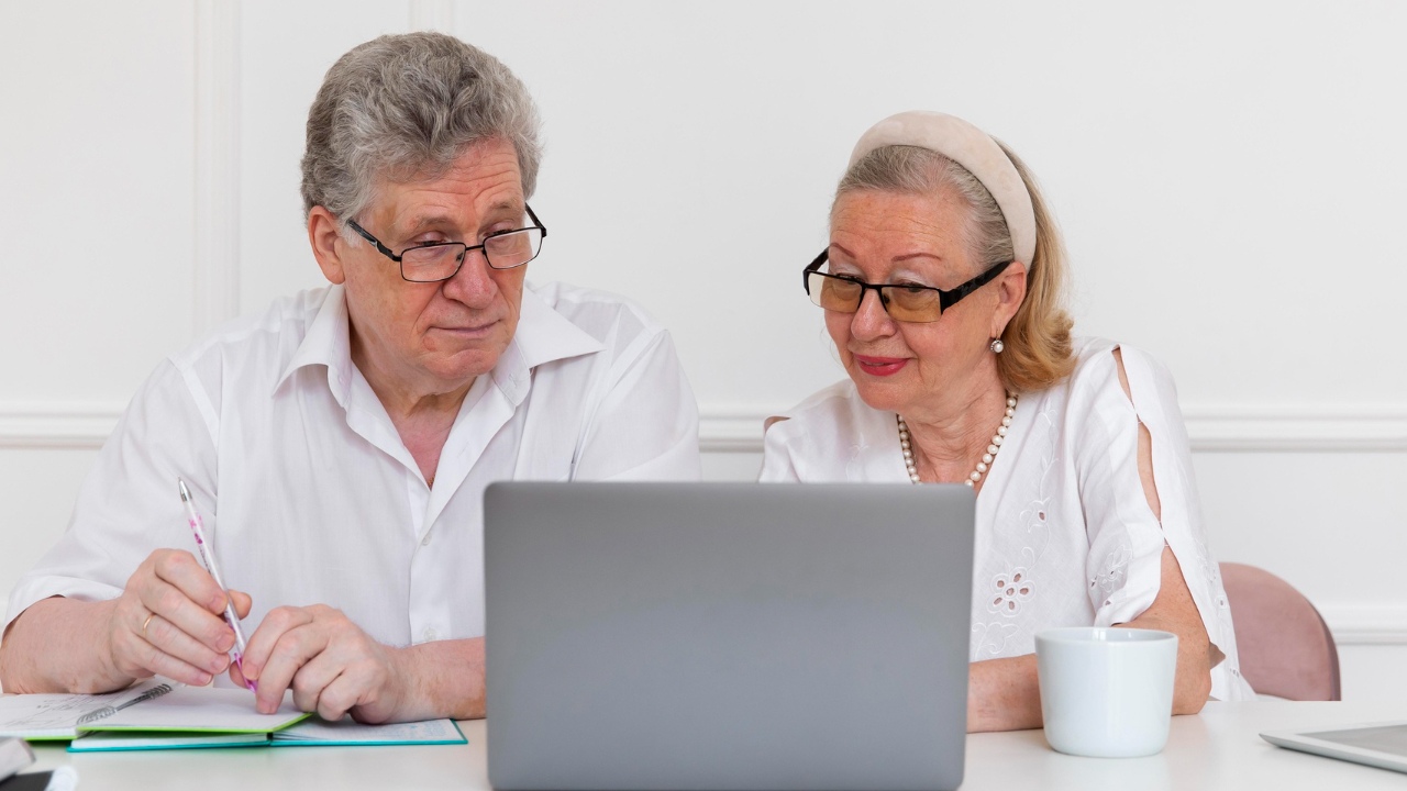 ¿Cómo actualizar mis datos para no perder mi Pensión IMSS?