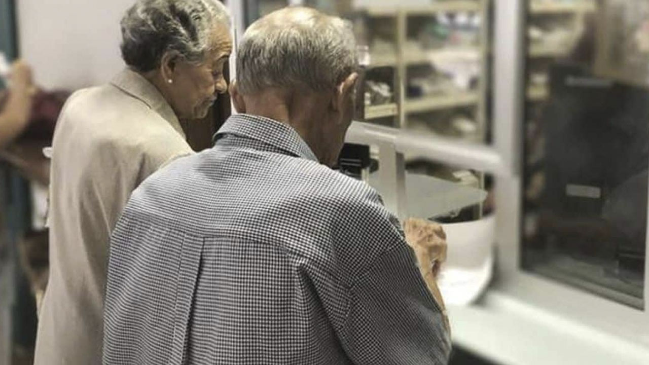 5 Documentos básicos que debes tener antes de tramitar la pensión de IMSS o ISSTE