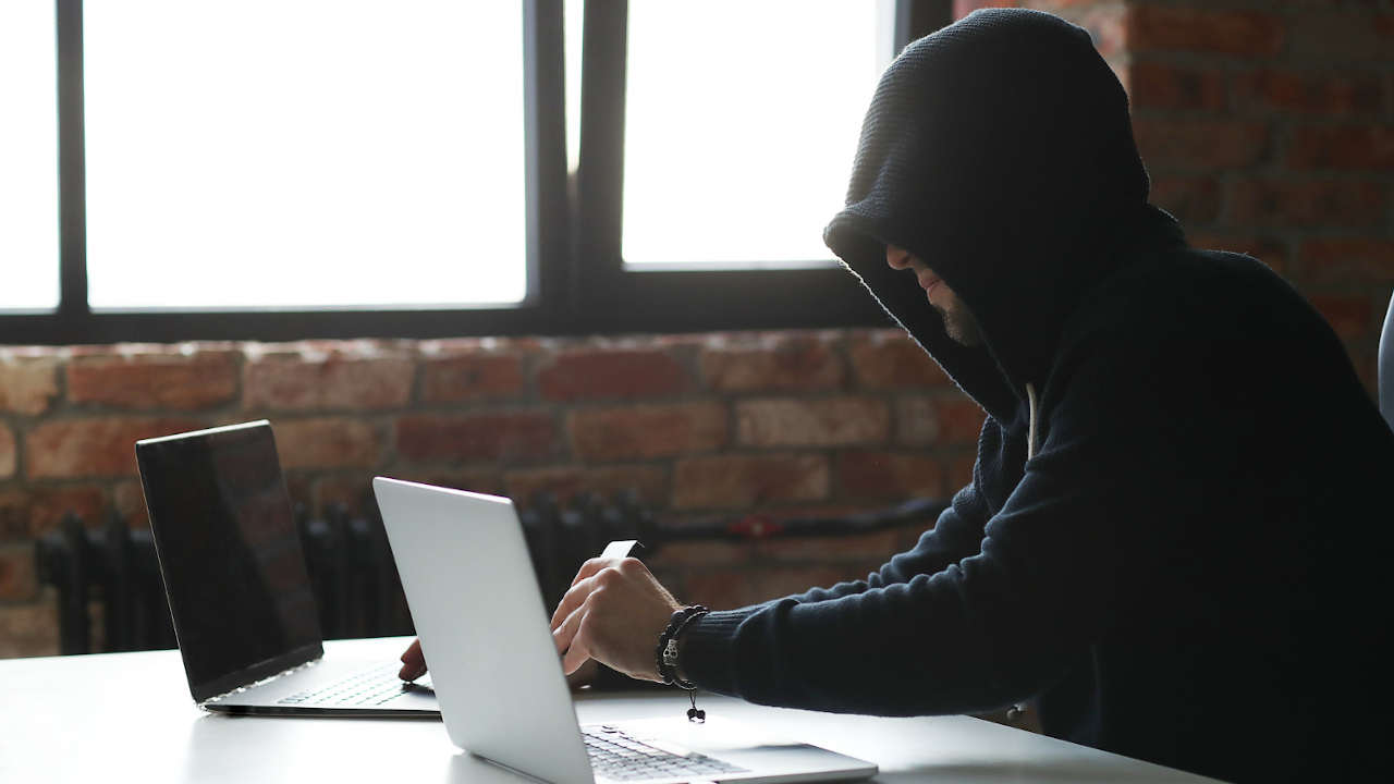 Cuidado con la clonación de identidad a empresas prestamistas: advierte Condusef