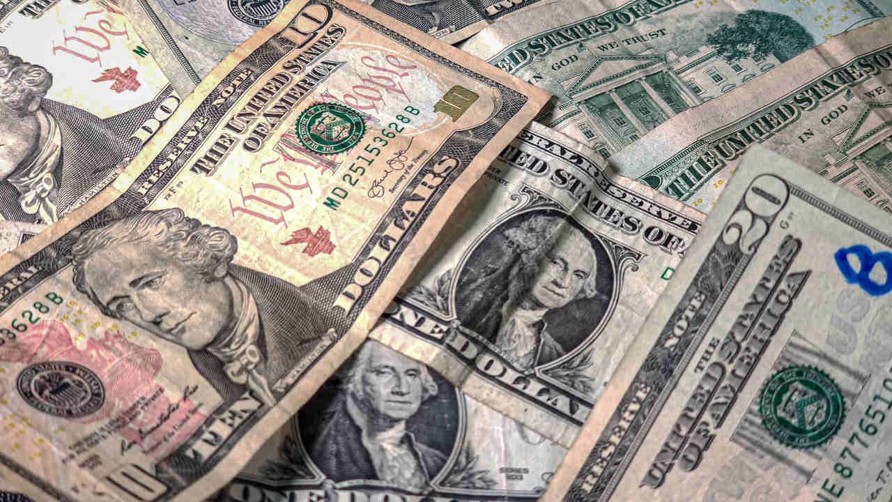 Precio del dólar hoy 24 de abril de 2023 en México