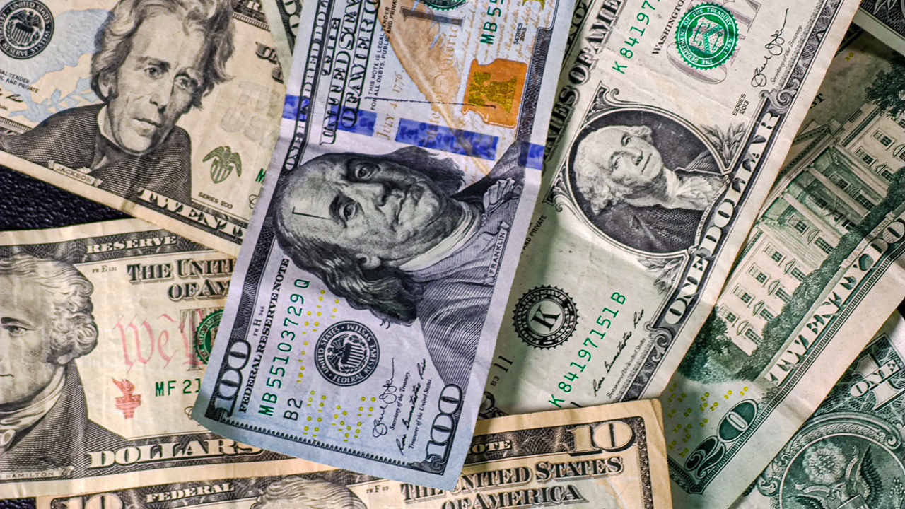 Precio del dólar hoy domingo 16 de abril de 2023 en México