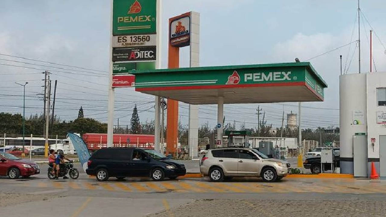 ¿Cuál es el precio de la gasolina y diésel hoy 10 de abril de 2023 en México?
