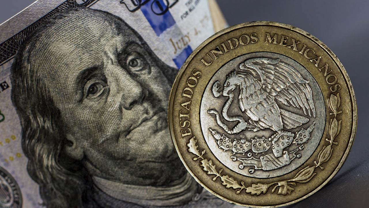 Dólar se aprecia al cierre del tipo de cambio hoy 25 de abril de 2023 México